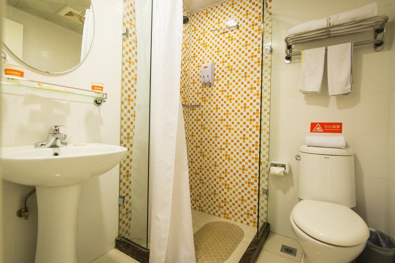 Home Inn Harbin Daowai Nanji Bus Station Екстериор снимка